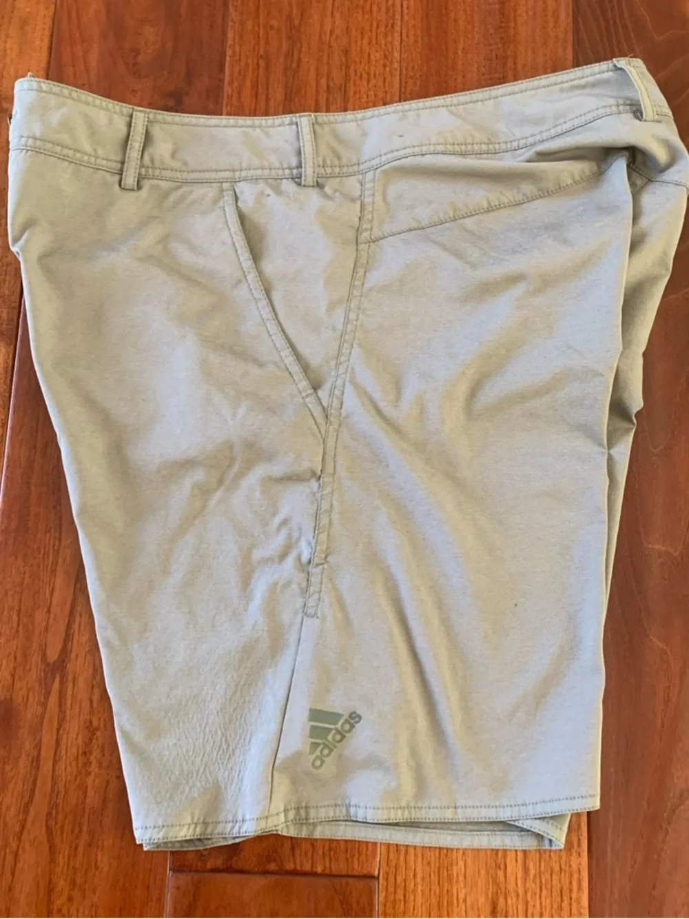 Adidas Versatile Shorts FJ3901 Men's Size 36 Legacy Green Swim Golf Athletic $65